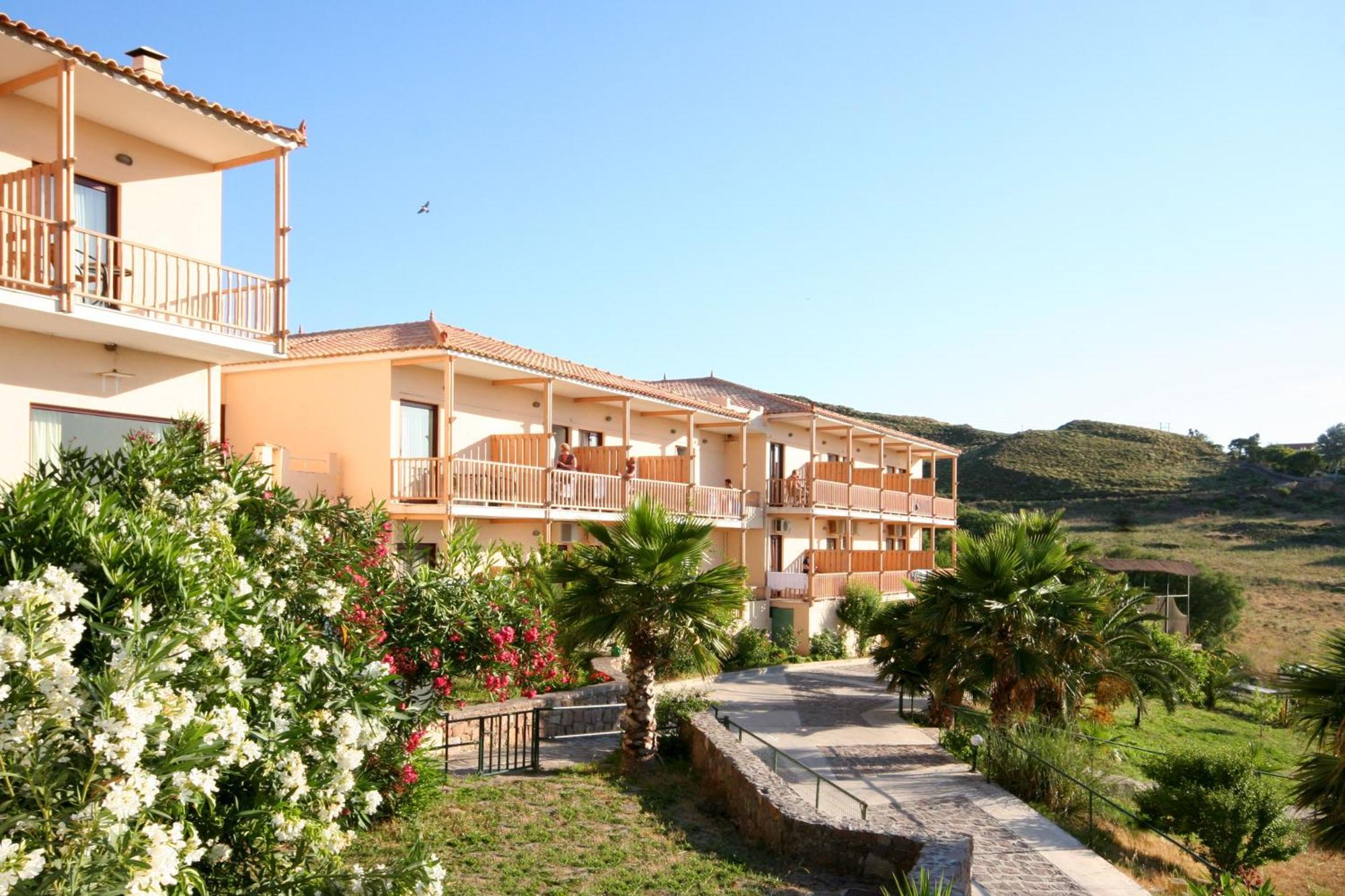 Viva Mare Hotel & Spa Mythimna Exterior foto